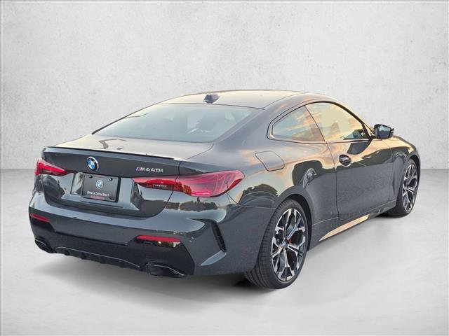New 2027 BMW M440i Coupe w/ Premium Package RWD image 2