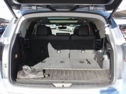 Used 2021 Subaru Ascent Limited w/ Technology Package image 7