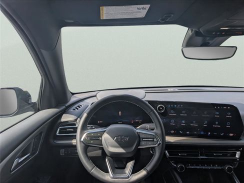 New 2026 Chevrolet Traverse LT w/ Midnight/Sport Edition FWD image 19