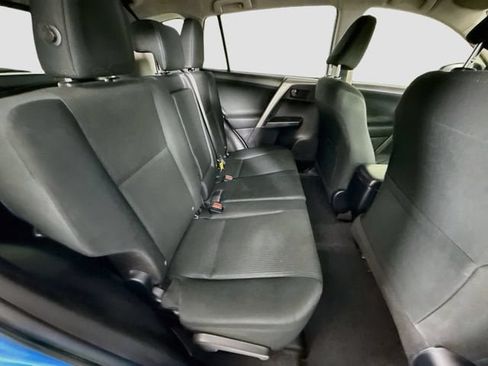 Certified 2017 Toyota RAV4 LE w/ Carpet Mat Package FWD image 26