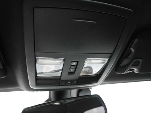 Used 2023 Dodge Challenger R/T image 26