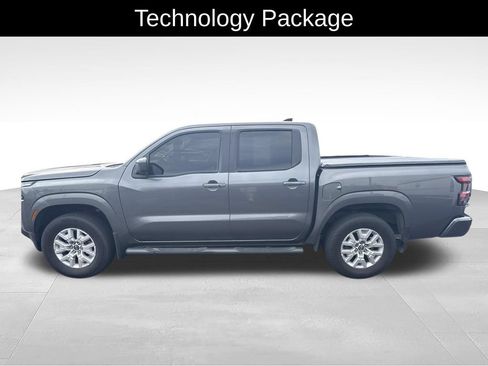 Used 2022 Nissan Frontier SV AWD/4WD image 4