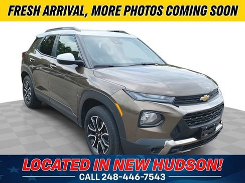 Used 2022 Chevrolet TrailBlazer ACTIV w/ Technology Package AWD/4WD image 1
