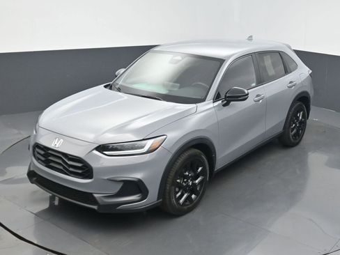 Certified 2024 Honda HR-V Sport image 9