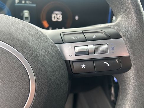 Used 2025 Hyundai Santa Cruz SEL image 22