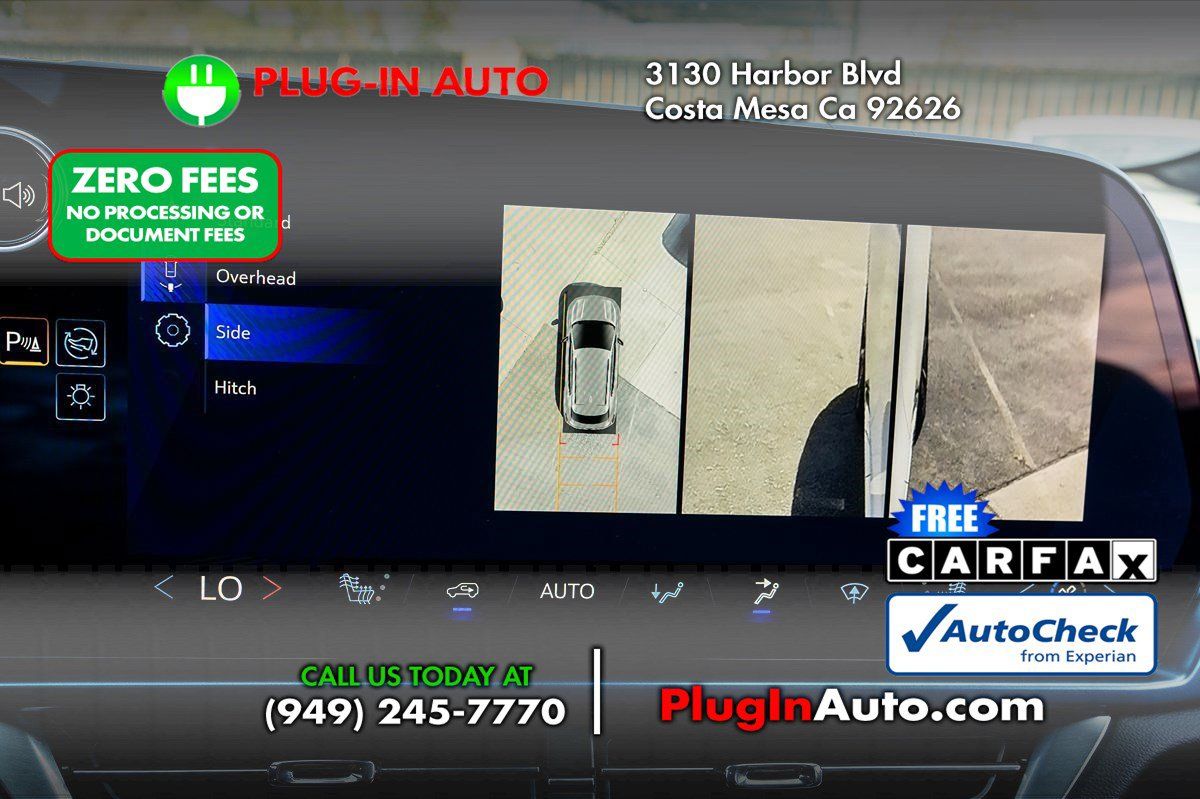 Used 2024 Chevrolet Equinox EV LT FWD image 35