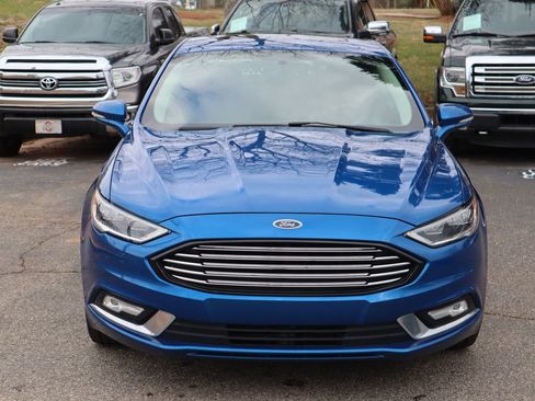 Used 2017 Ford Fusion Titanium image 2