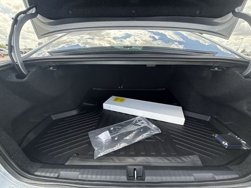 Used 2025 Subaru Legacy Limited image 24