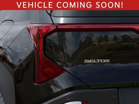 New 2027 Kia Seltos LX AWD/4WD image 11