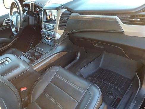 Used 2018 GMC Yukon XL Denali w/ Open Road Package image 19