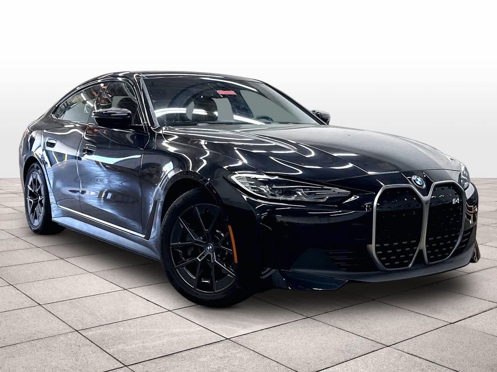 Used 2023 BMW i4 eDrive40 w/ Premium Package RWD image 2