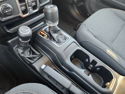 New 2026 Jeep Wrangler Unlimited Sport image 22