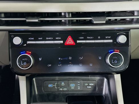 Used 2025 Hyundai Tucson SEL image 23