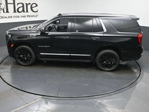 Used 2023 GMC Yukon SLT w/ SLT Premium Package AWD/4WD image 45