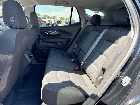 Used 2023 GMC Terrain SLE w/ Driver Convenience Package FWD image 23