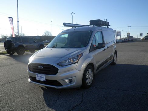 Used 2020 Ford Transit Connect XLT image 3