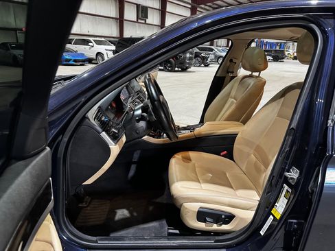 Used 2016 BMW 528i Sedan image 13