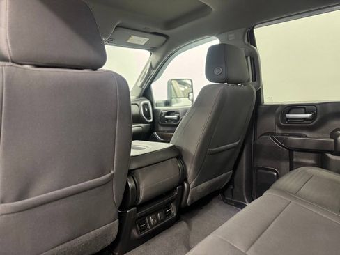 Used 2022 Chevrolet Silverado 2500 LT w/ Convenience Package AWD/4WD image 11