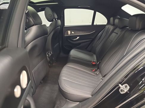 Used 2022 Mercedes-Benz E 350 Sedan w/ AMG Line Exterior image 11