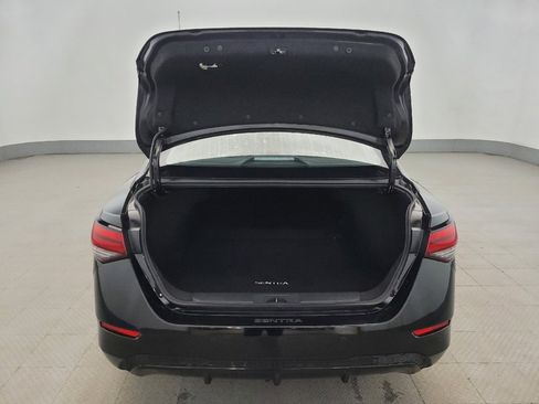 Used 2025 Nissan Sentra SV image 29