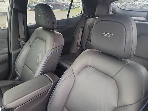 Used 2024 Buick Envista Sport Touring w/ Convenience I Package FWD image 10