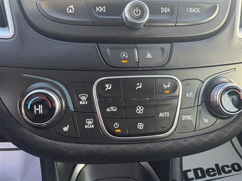 Used 2023 Chevrolet Malibu LT image 15