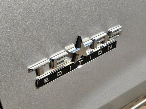 Used 2022 Chevrolet Silverado 1500 LT w/ Z71 Off-Road Package image 11