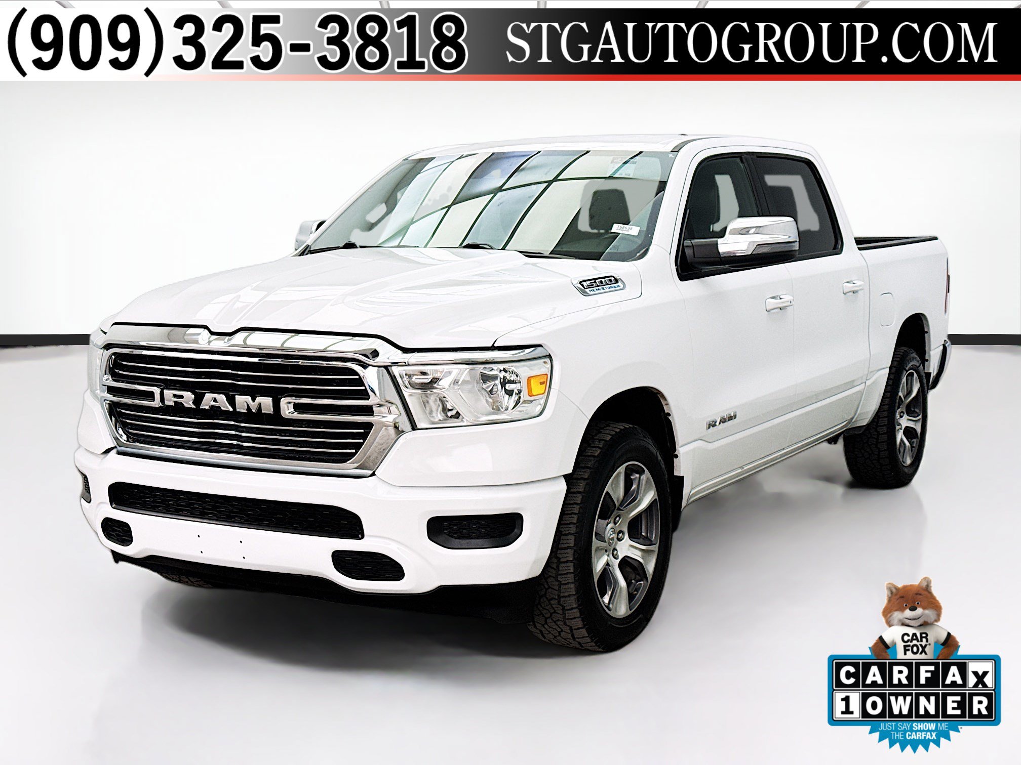 Used 2024 RAM 1500 Laramie AWD/4WD image 1