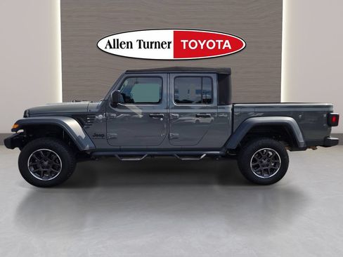 Used 2020 Jeep Gladiator Sport w/ Quick Order Package 24S AWD/4WD image 10