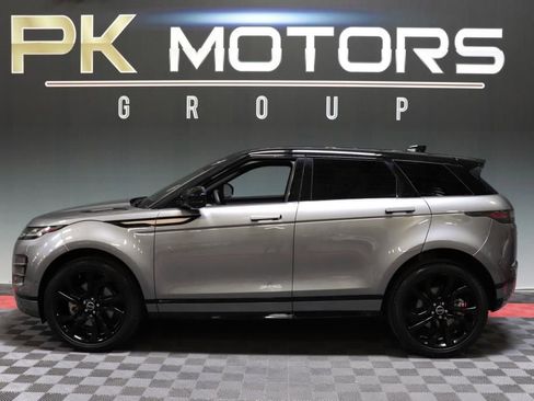 Used 2021 Land Rover Range Rover Evoque R-Dynamic SE image 3