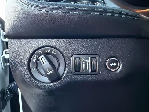 Used 2022 Dodge Challenger GT w/ Plus Package image 29