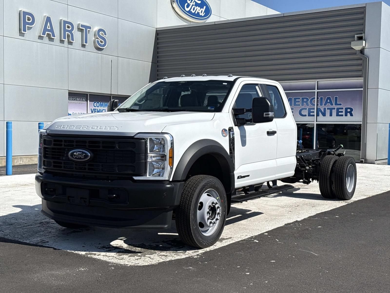 New 2026 Ford F550 4x4 SuperCab Super Duty image 7