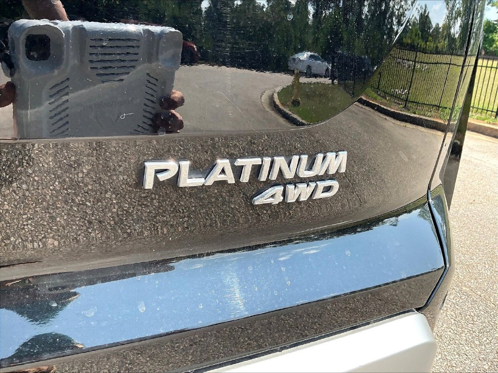 Used 2023 Nissan Pathfinder Platinum w/ Cargo Package AWD/4WD image 27