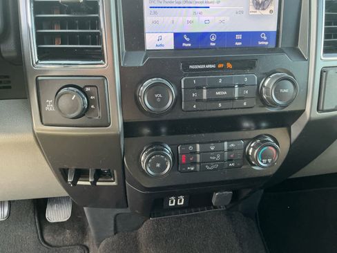 Used 2019 Ford F150 XLT w/ Equipment Group 302A Luxury image 25