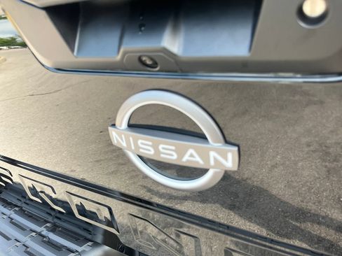 Used 2026 Nissan Frontier SV w/ All-Weather Content Package AWD/4WD image 39