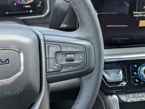 New 2026 GMC Sierra 2500 Denali Ultimate AWD/4WD image 17