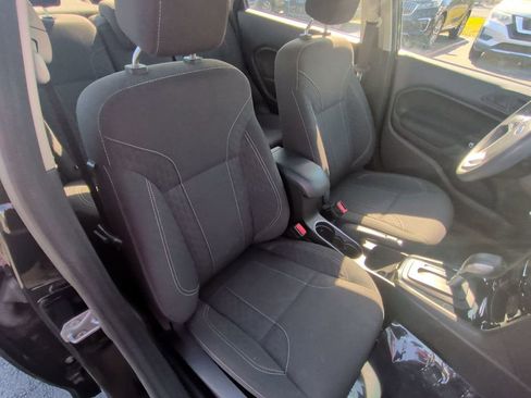 Used 2019 Ford Fiesta SE w/ Equipment Group 201A FWD image 21