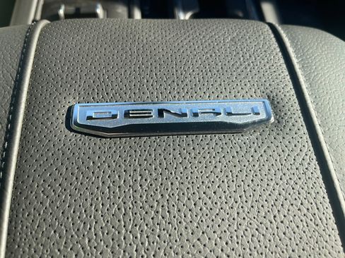 New 2026 GMC Sierra 2500 Denali w/ Denali Reserve Package image 18