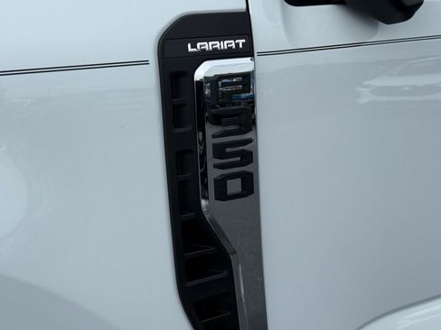 New 2026 Ford F350 Lariat w/ Lariat Ultimate Package image 6