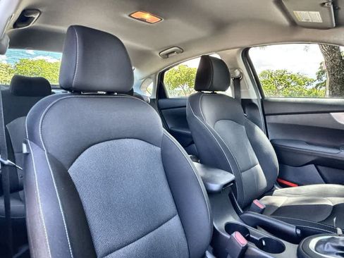 Used 2024 Kia Forte LXS FWD image 27
