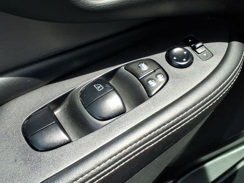 Certified 2023 Nissan Murano SV w/ SV Midnight Edition Package AWD/4WD image 18