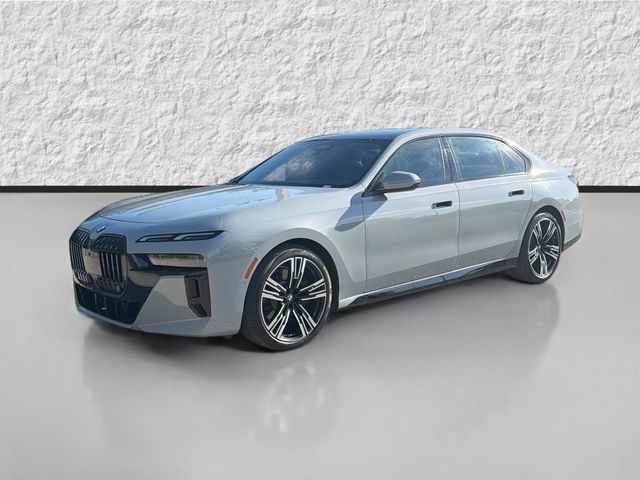 Used 2024 BMW 760i xDrive w/ Premium Package 2 AWD/4WD image 7