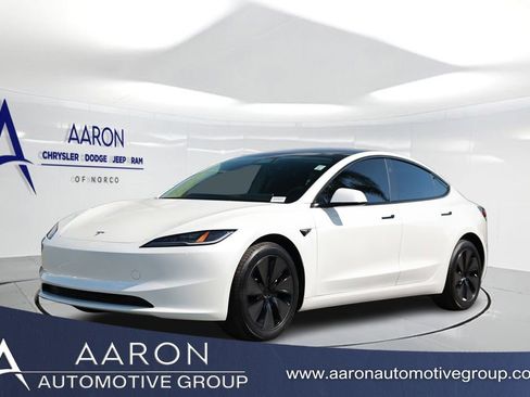 Used 2025 Tesla Model 3 Long Range AWD/4WD image 1