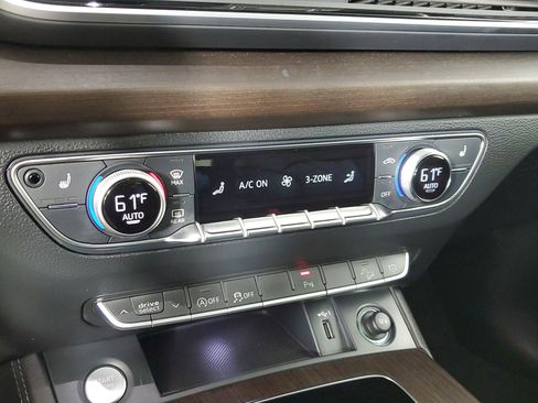 Certified 2024 Audi Q5 2.0T Premium Plus image 43