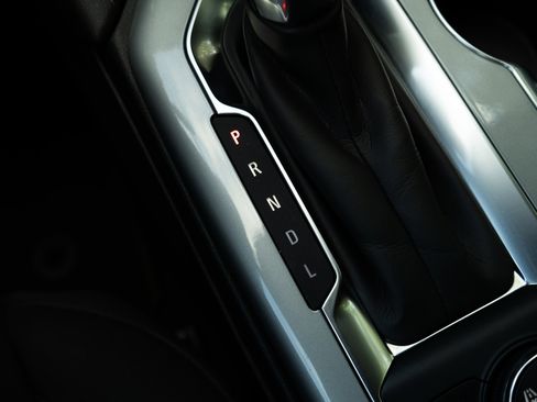 Used 2021 Chevrolet Blazer LT image 28