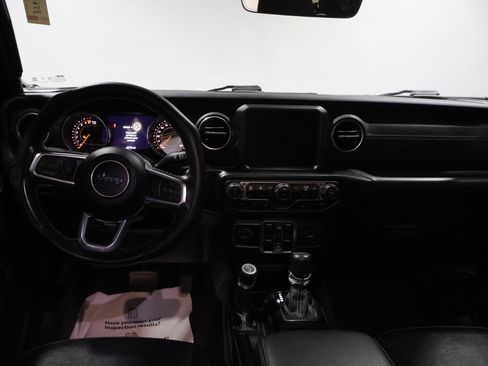 Used 2021 Jeep Gladiator Overland w/ Popular Equipment Package AWD/4WD image 13
