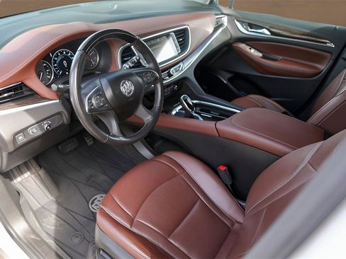 Used 2019 Buick Enclave Avenir w/ Avenir Technology Package image 10