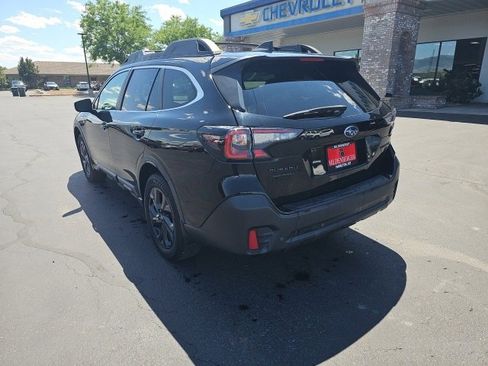 Used 2021 Subaru Outback Onyx Edition XT w/ Popular Package #2 image 3