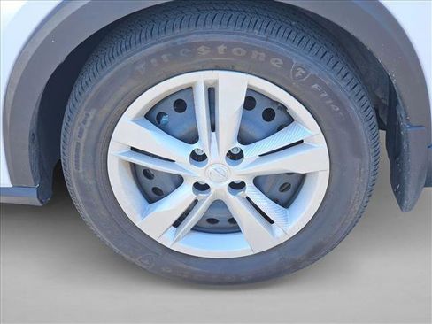 Used 2024 Nissan Kicks S FWD image 15