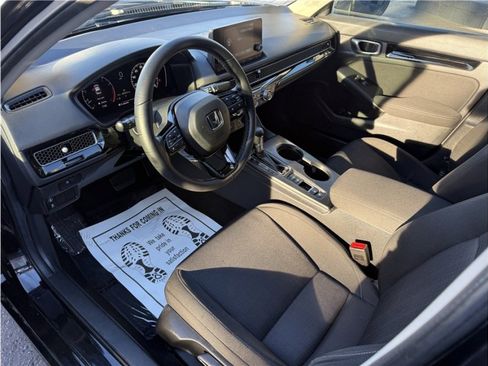 Used 2024 Honda Civic EX image 17